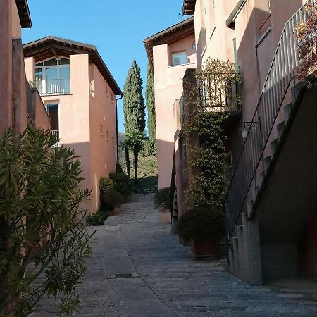 Appartamento In Villa Sul Garda Castion Veronese 外观 照片