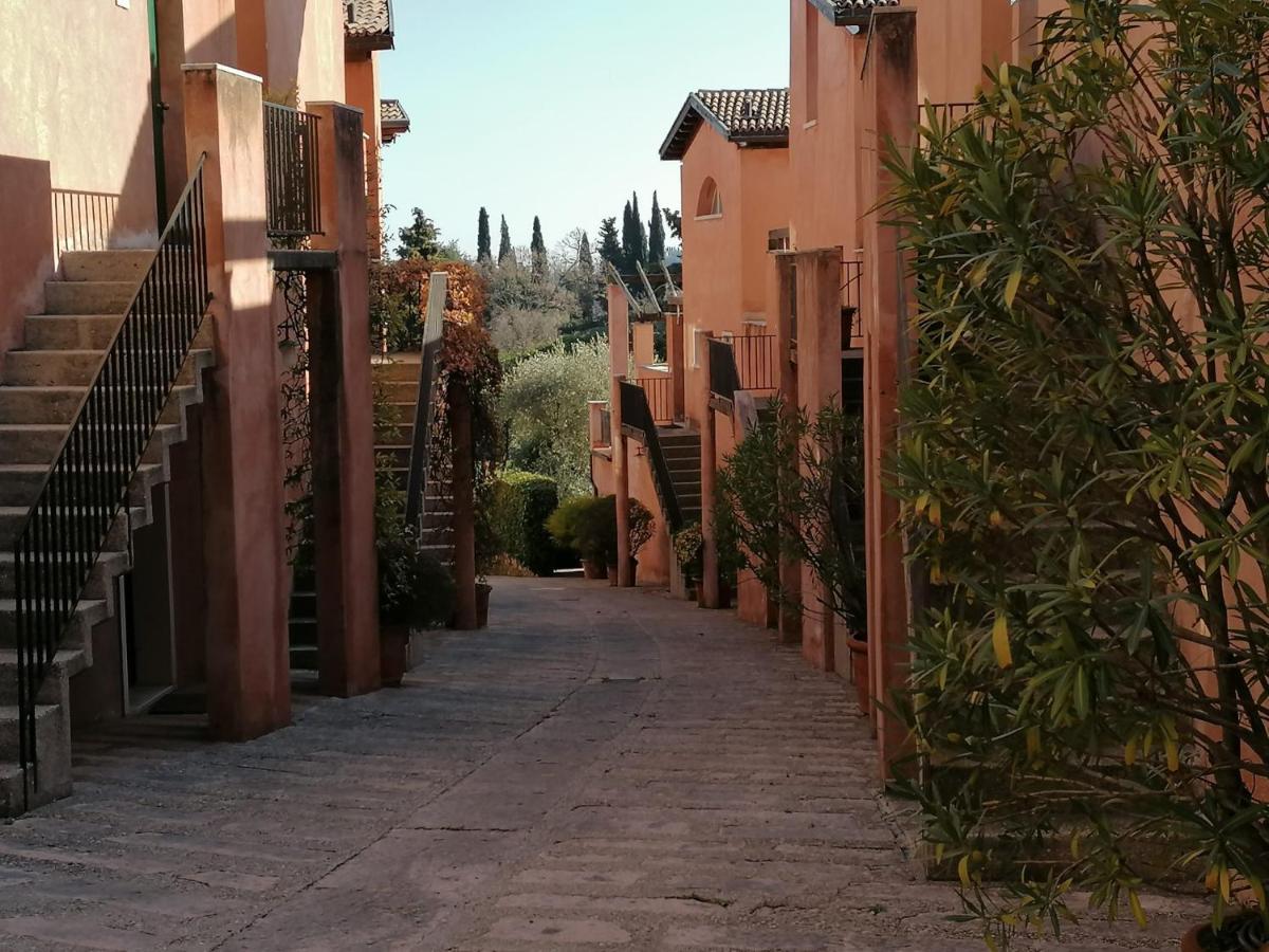 Appartamento In Villa Sul Garda Castion Veronese 外观 照片